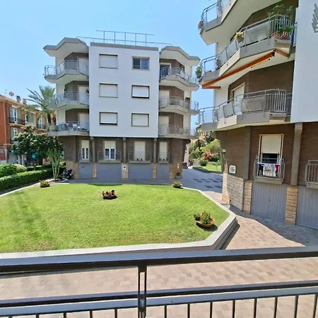 Casa Fiorella Apartman *